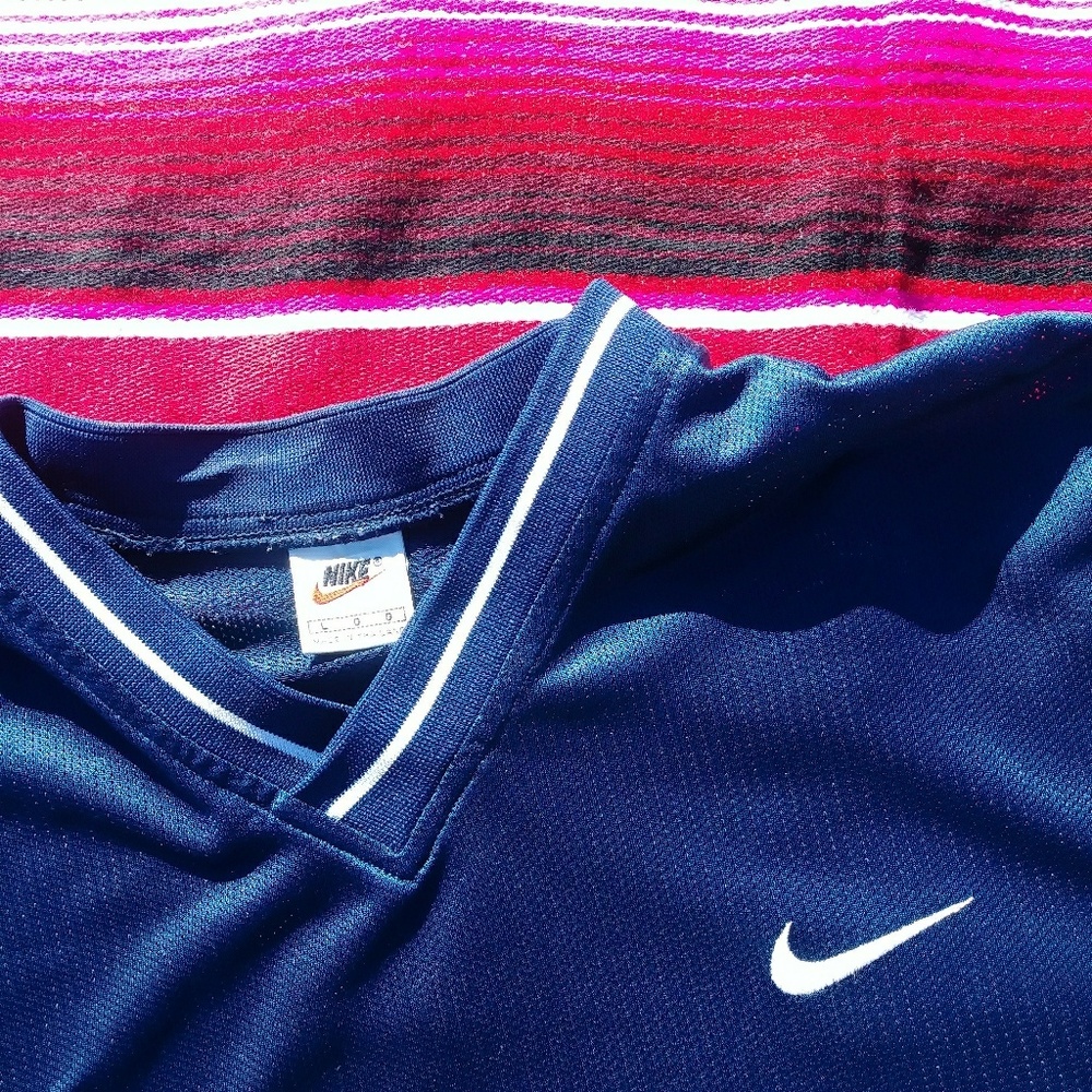 VINTAGE 1990'S NIKE JERSEY